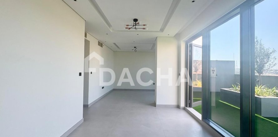 Duplex à Al Furjan, Dubai, 3 chambres, 157 m², № 104917
