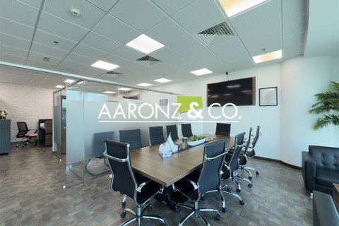 Oficina en Business Bay, Dubai, 107 m², № 103177 - foto 7