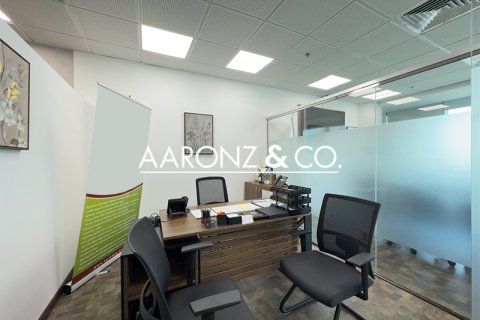 Oficina en Business Bay, Dubai, 107 m², № 103177 - foto 10