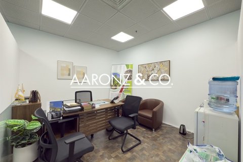 Oficina en Business Bay, Dubai, 107 m², № 103177 - foto 11