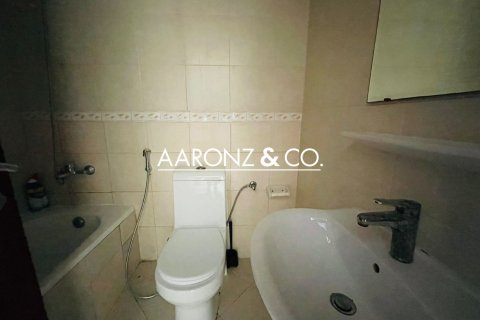 Appartement à Jumeirah Lake Towers, Dubai, 2 chambres, 123 m², № 103178 - photo 13