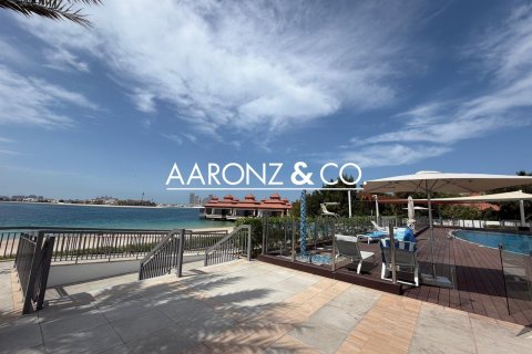 Appartement à Palm Jumeirah, Dubai, 1 chambre, 90 m², № 103179 - photo 2