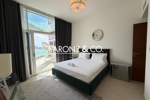 Appartement à Palm Jumeirah, Dubai, 1 chambre, 90 m², № 103179 - photo 15