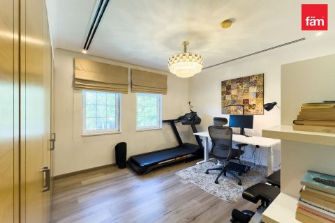 فيلا في دبي 4 غرف نوم, 510.8 م² رقم 92086 - صورة 16