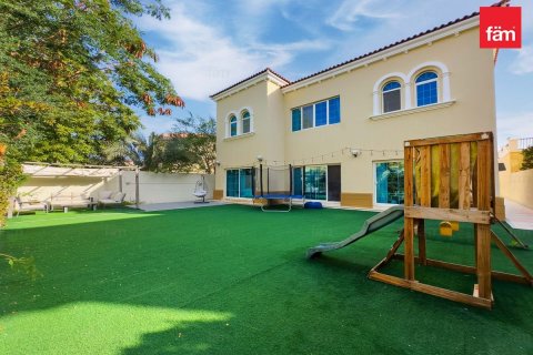 فيلا في دبي 4 غرف نوم, 510.8 م² رقم 92086 - صورة 8