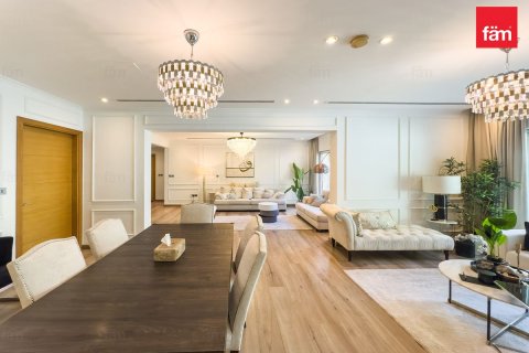 فيلا في دبي 4 غرف نوم, 510.8 م² رقم 92086 - صورة 5