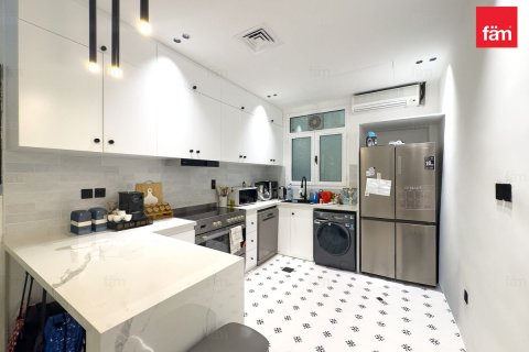 Adosado en Wadi Al Safa 2, Dubai, 3 dormitorios, 211.5 m², № 92091 - foto 4