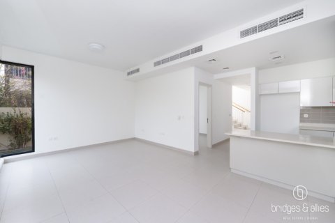 Villa in Dubai Hills Estate, Dubai 4 bedrooms, 271 sq.m. № 95279 - photo 4