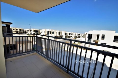Villa in Dubai Hills Estate, Dubai 3 bedrooms, 285 sq.m. № 95278 - photo 3