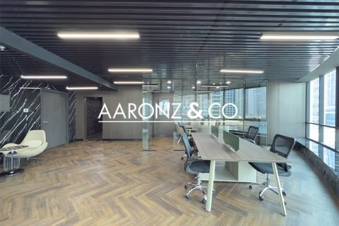 Office in Jumeirah Lake Towers, Dubai 87 sq.m. № 95267