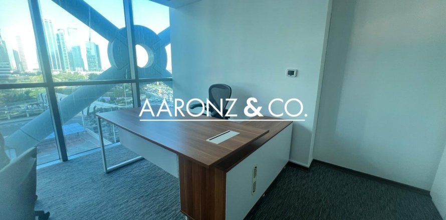 Office in Jumeirah Lake Towers, Dubai 99 sq.m. № 95268
