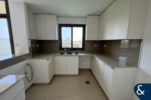 Villa en Town Square, Dubai, 3 dormitorios, 191 m², № 76435 - foto 7