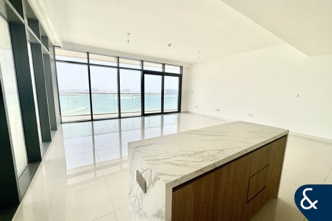 Apartamento en EMAAR Beachfront, Dubai Harbour, Dubai, 3 dormitorios, 198 m², № 76437 - foto 5
