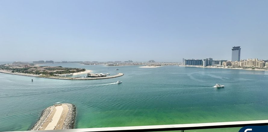 Apartamento en EMAAR Beachfront, Dubai Harbour, Dubai, 3 dormitorios, 198 m², № 76437