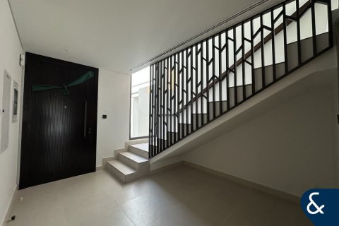 Villa in Aura, Tilal Al Ghaf, Dubai 3 bedrooms, 201 sq.m. № 76436 - photo 11