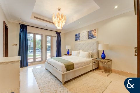Villa in Signature Villas, Palm Jumeirah, Dubai 7 bedrooms, 1245 sq.m. № 76438 - photo 12