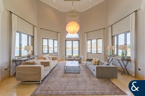 Villa in Signature Villas, Palm Jumeirah, Dubai 7 bedrooms, 1245 sq.m. № 76438 - photo 11