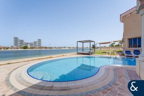 Villa in Signature Villas, Palm Jumeirah, Dubai 7 bedrooms, 1245 sq.m. № 76438 - photo 3