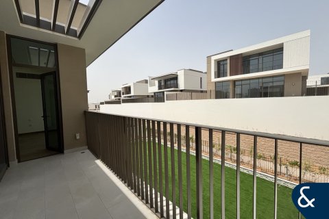 Villa in Al Furjan, Dubai 4 bedrooms, 588 sq.m. № 76439 - photo 10