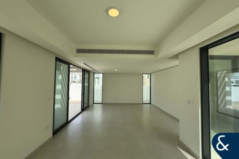 Купить виллу в Caya, Arabian Ranches 3, Дубай: 4 спальни, 412м², № 75083 - фото 5