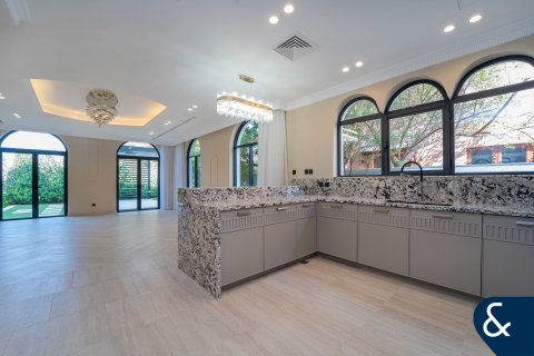 Villa à Jumeirah Golf Estates, Dubai, 5 chambres, 692 m², № 75084 - photo 7