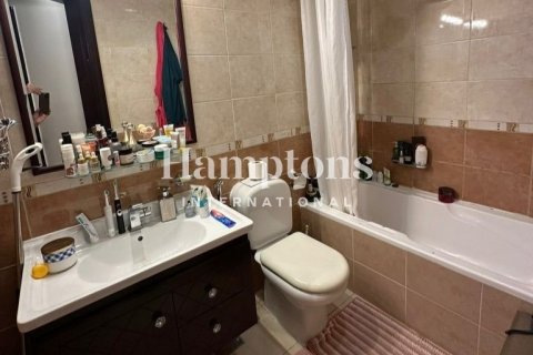 Appartement à Jumeirah Lake Towers, Dubai, 2 chambres, 107.582 m², № 108793