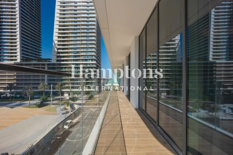 Appartement à Dubai Harbour, Dubai, 3 chambres, 178.19910236 m², № 108791 - photo 9