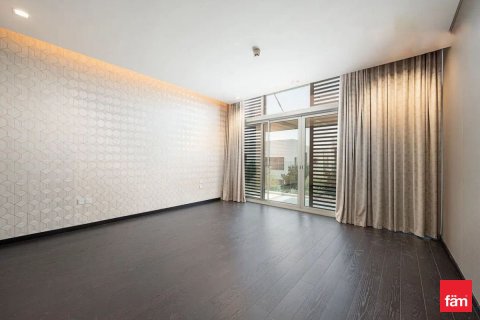 Villa in Dubai 4 bedrooms, 712.1 sq.m. № 69536 - photo 5