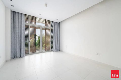 Villa in Dubai 4 bedrooms, 712.1 sq.m. № 69536 - photo 4