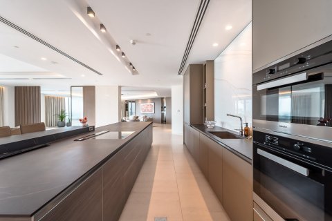 Apartment in Palm Jumeirah, Dubai 5 bedrooms, 896 sq.m. № 120573 - photo 9