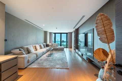 Apartment in Palm Jumeirah, Dubai 5 bedrooms, 896 sq.m. № 120573 - photo 19