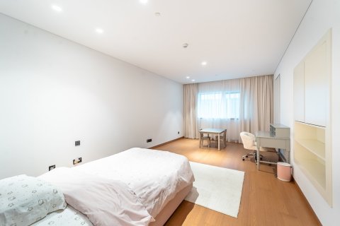 Apartment in Palm Jumeirah, Dubai 5 bedrooms, 896 sq.m. № 120573 - photo 15