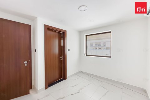 Townhouse in Dubai 4 bedrooms, 215.5 sq.m. № 59803 - photo 12