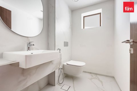 Townhouse in Dubai 4 bedrooms, 215.5 sq.m. № 59803 - photo 17