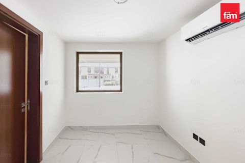 Townhouse in Dubai 4 bedrooms, 215.5 sq.m. № 59803 - photo 5