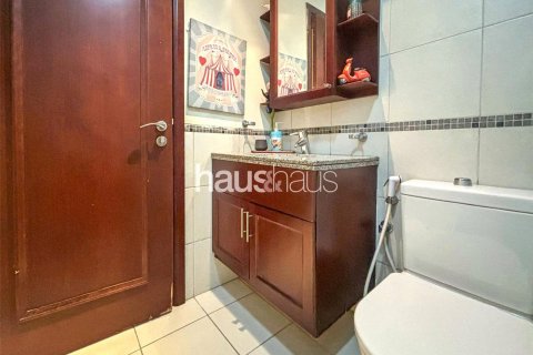Apartamento en The Views, Dubai, 2 dormitorios, 124 m², № 44876 - foto 6