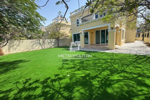 Villa in Legacy Nova Villas, Jumeirah Park, Dubai 4 bedrooms, 455 sq.m. № 16091 - photo 3