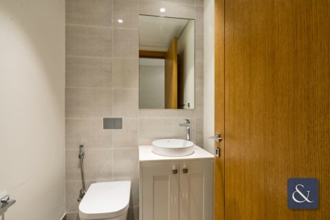 Купить квартиру в Даунтаун Дубай (Даунтаун Бурдж Дубай), Дубай: 2 спальни, 152м², № 75372 - фото 6