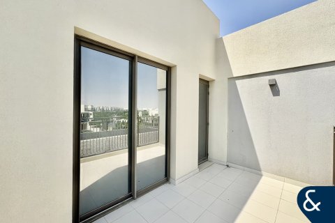 Villa en EMAAR South, Dubai South (Dubai World Central), Dubai, 4 dormitorios, 236 m², № 75375 - foto 10