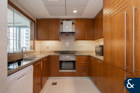 Apartment in Downtown Dubai (Downtown Burj Dubai), Dubai 2 bedrooms, 122 sq.m. № 75371 - photo 8