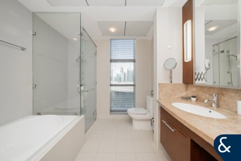 Apartment in Downtown Dubai (Downtown Burj Dubai), Dubai 2 bedrooms, 122 sq.m. № 75371 - photo 11