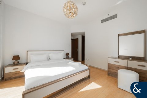 Apartment in Downtown Dubai (Downtown Burj Dubai), Dubai 2 bedrooms, 122 sq.m. № 75371 - photo 9