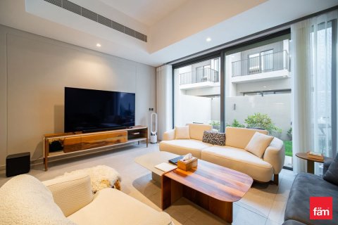 Townhouse in Dubai Hills Estate, Dubai 2 bedrooms, 157.9 sq.m. № 47052 - photo 2
