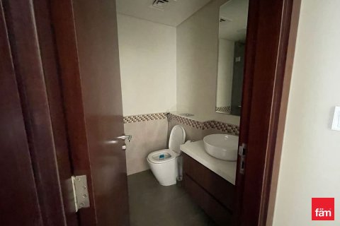 Apartment in Business Bay, Dubai 2 bedrooms, 67.5 sq.m. № 47049 - photo 20