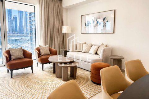 Apartamento en EMAAR Beachfront, Dubai Harbour, Dubai, 2 dormitorios, 135 m², № 121671