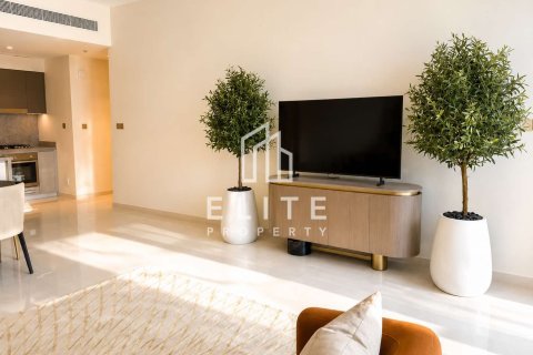 Apartamento en EMAAR Beachfront, Dubai Harbour, Dubai, 2 dormitorios, 135 m², № 121671 - foto 4