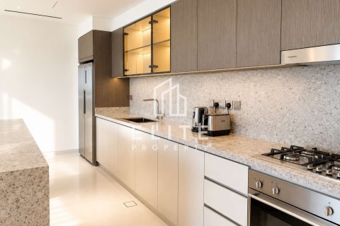 Apartamento en EMAAR Beachfront, Dubai Harbour, Dubai, 2 dormitorios, 135 m², № 121671 - foto 3