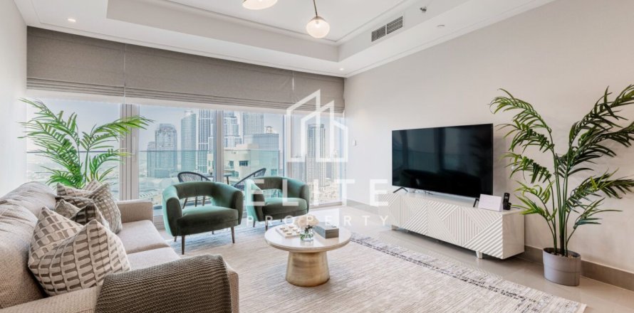 Apartment in Dubai 3 bedrooms, 190 sq.m. № 121670