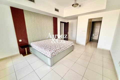 Appartement à Jumeirah Lake Towers, Dubai, 3 chambres, 177 m², № 135107 - photo 7
