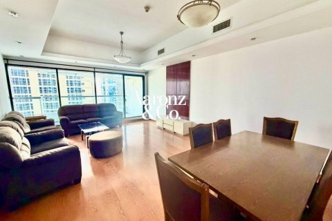 Appartement à Jumeirah Lake Towers, Dubai, 3 chambres, 177 m², № 135107